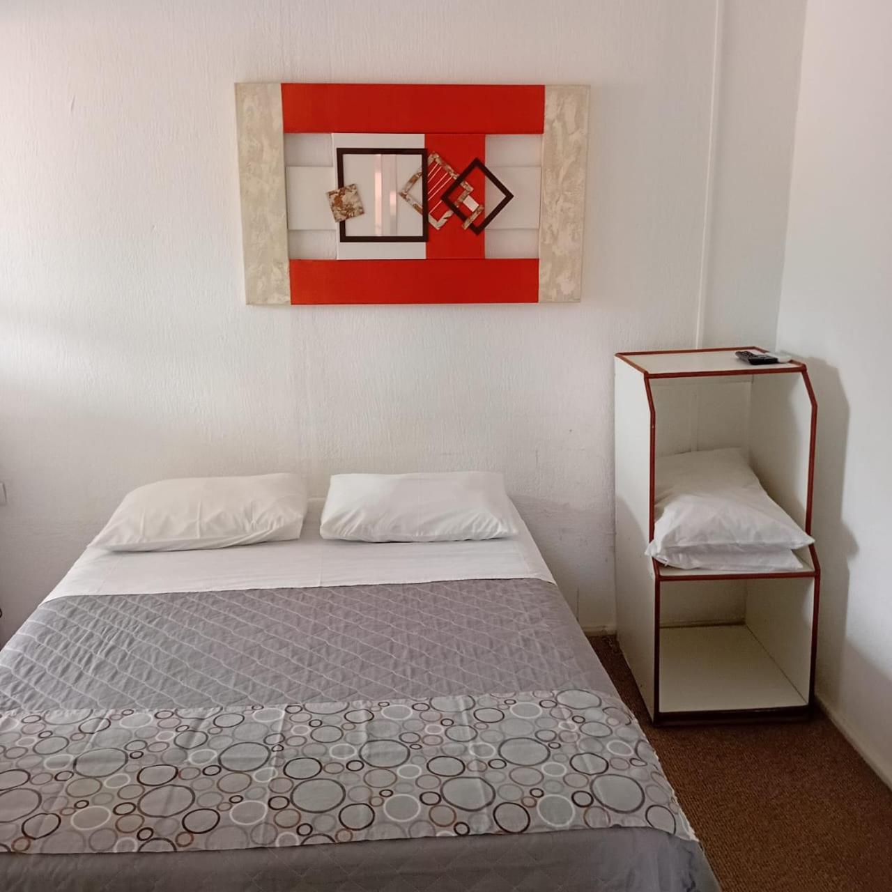 Pousada Gaivotas Peruíbe Quarto foto
